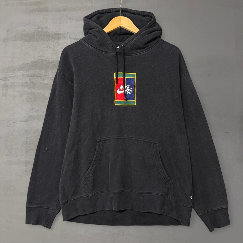 Nike SB Hoodie Black Court Multi Color‎ Logo Patch Pullover Sweatshirt Large
